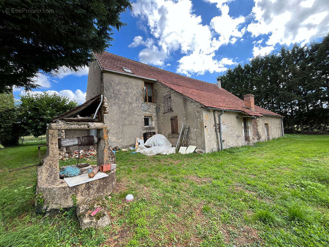 Maison à JUSSY-LE-CHAUDRIER