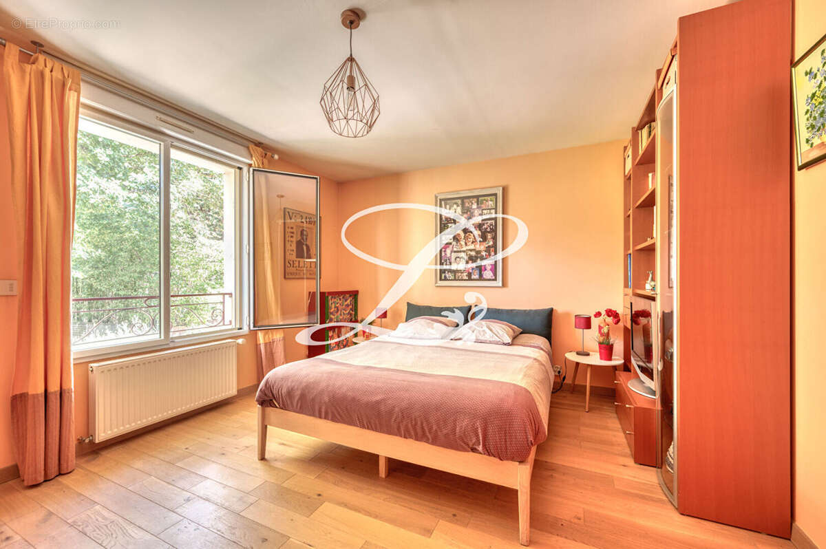 Maison à MAISONS-LAFFITTE