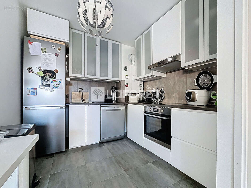 Appartement à CHENNEVIERES-SUR-MARNE