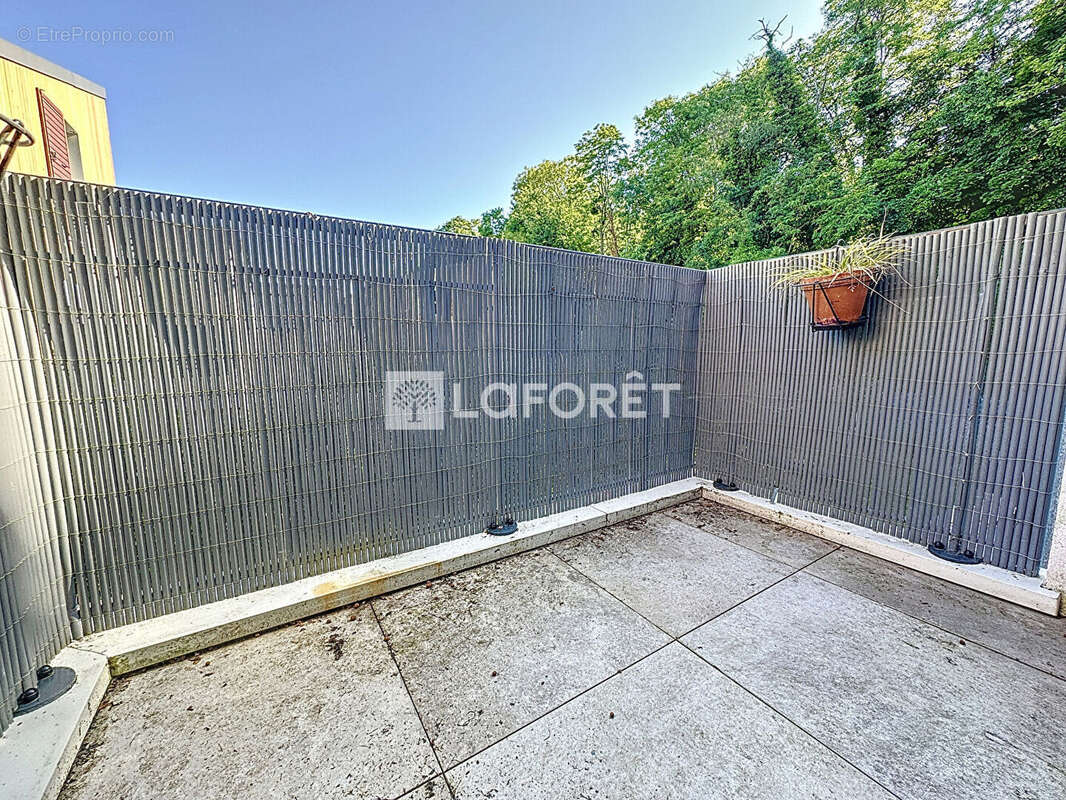 Appartement à CHENNEVIERES-SUR-MARNE