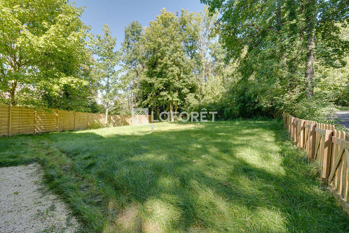 Maison à SAINT-PAUL-EN-CHABLAIS