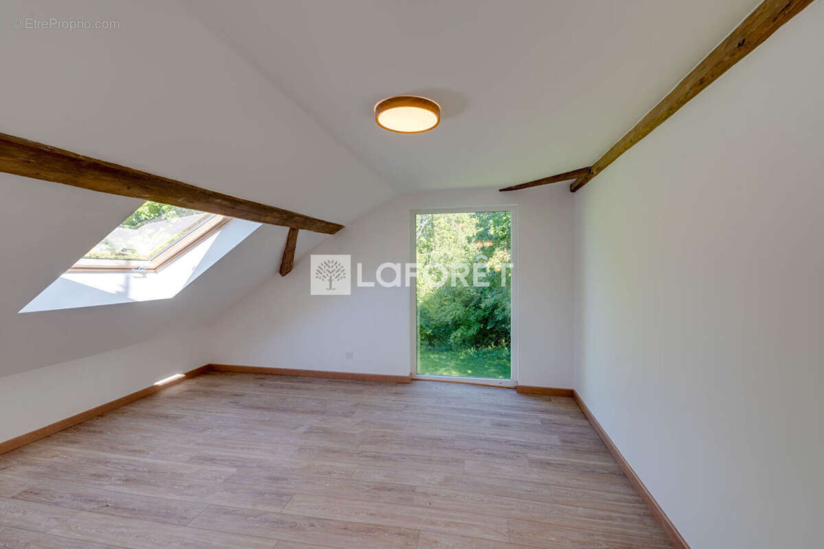 Maison à SAINT-PAUL-EN-CHABLAIS