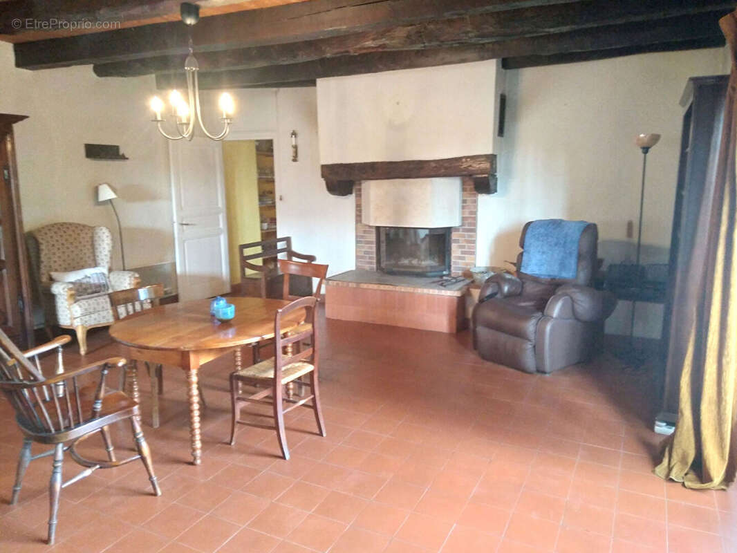 Maison à SAINT-PIERRE-DE-PLESGUEN