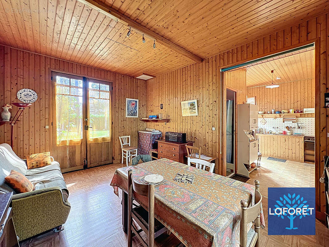 Maison à LA FERTE-ALAIS