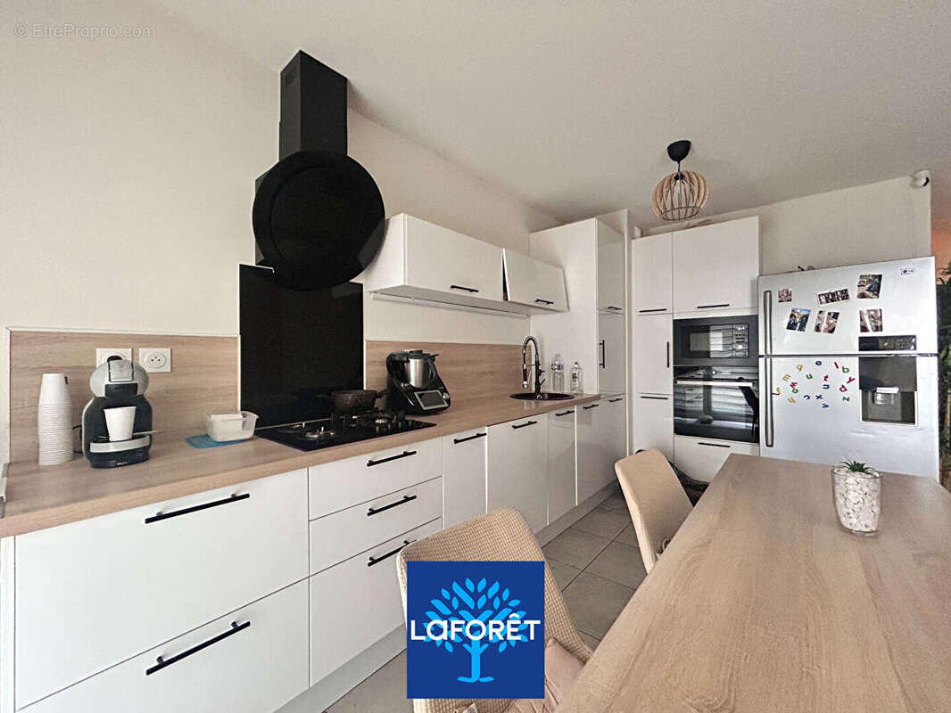 Appartement à SAINT-FONS