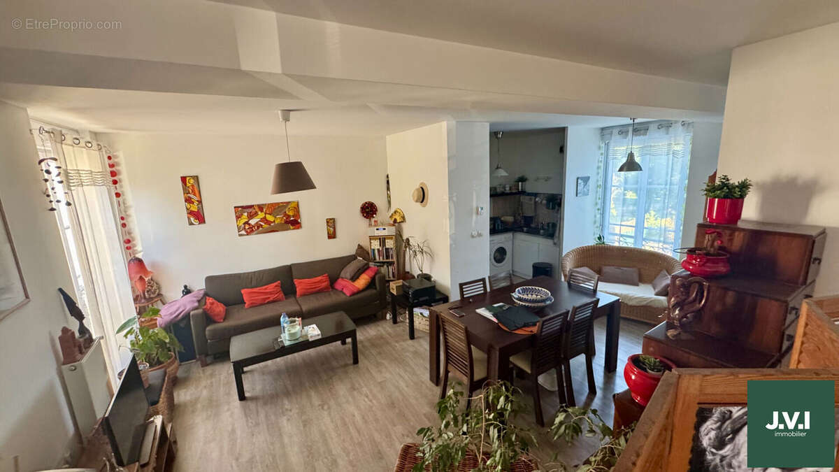 Appartement à GROSLAY