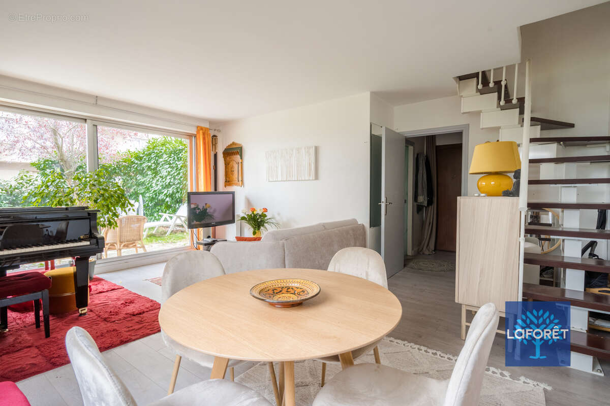 Appartement à BONDY