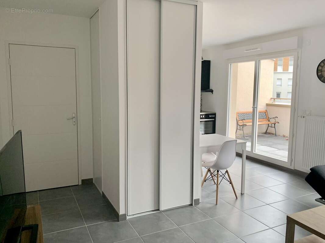 Photo 6 - Appartement à BOURGOIN-JALLIEU