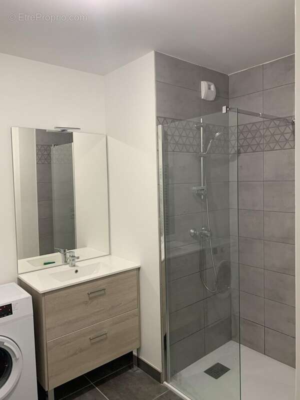 Photo 7 - Appartement à BOURGOIN-JALLIEU