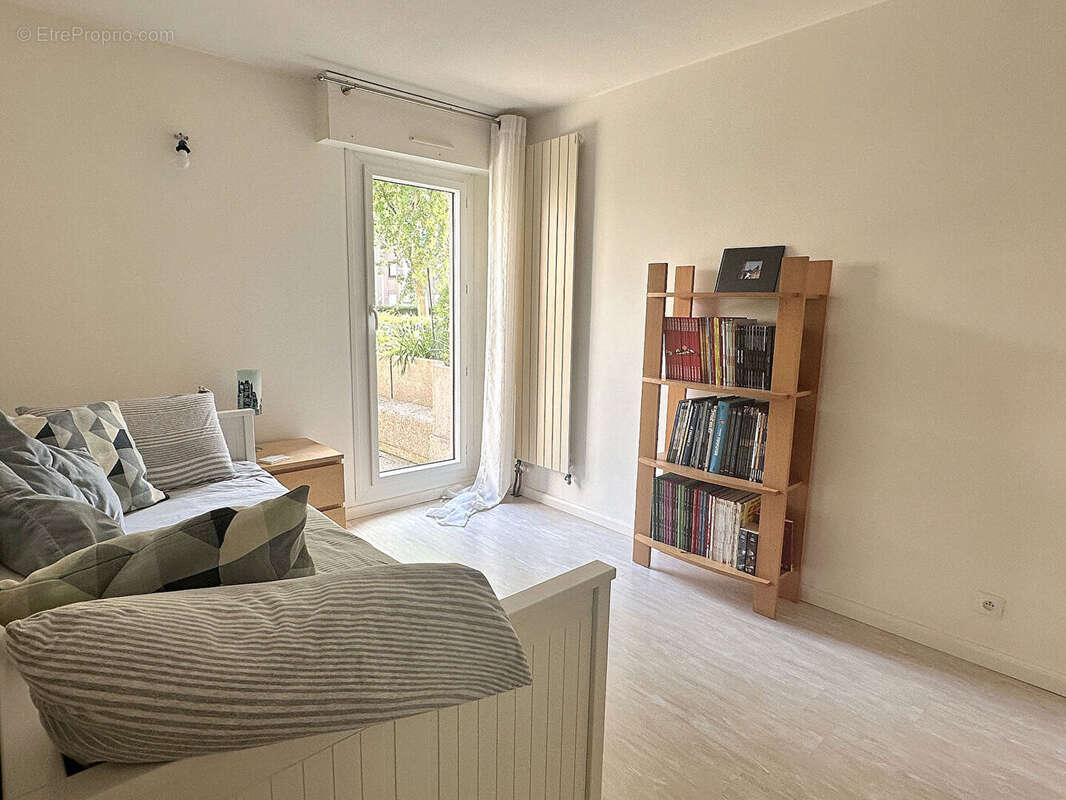 Appartement à MONTIGNY-LE-BRETONNEUX