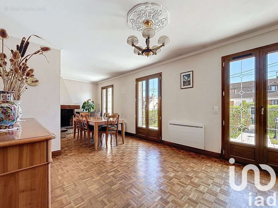 Photo 3 - Maison à CHELLES