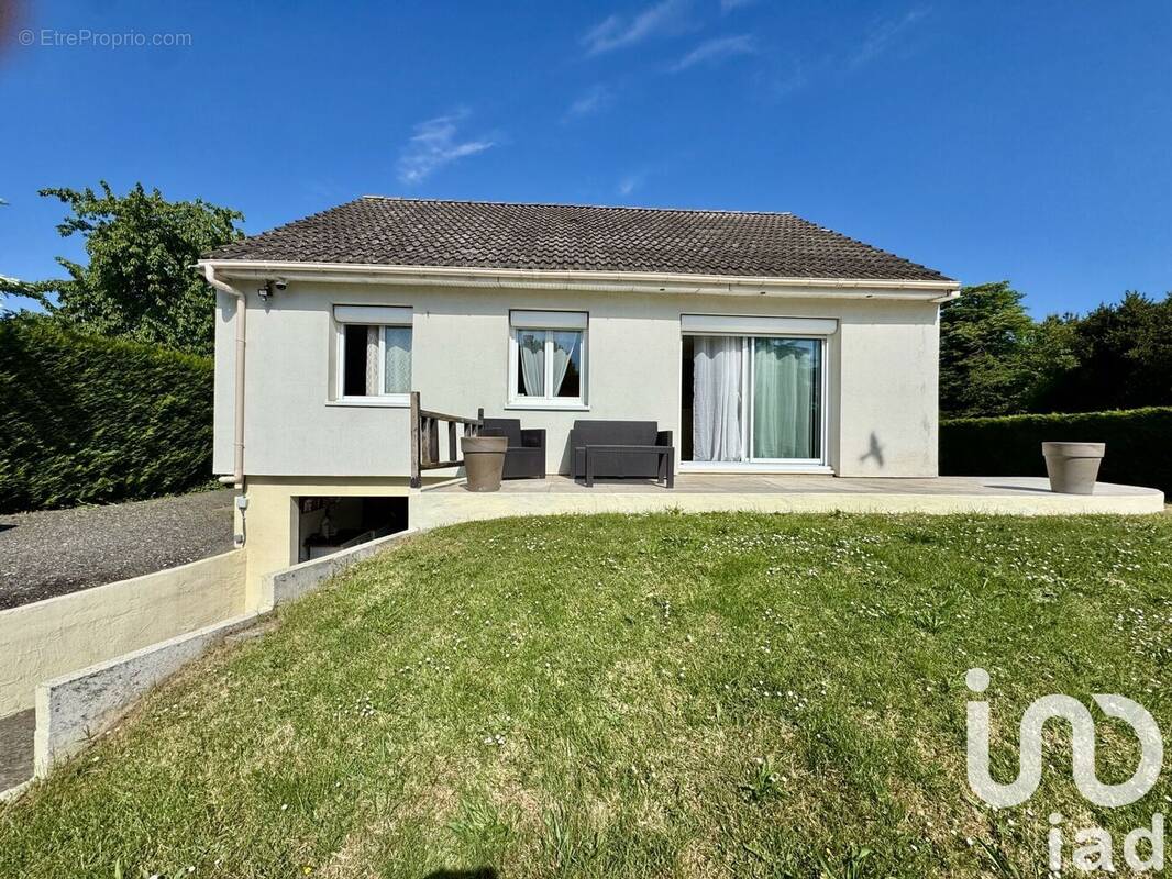 Photo 1 - Maison à BOUVILLE