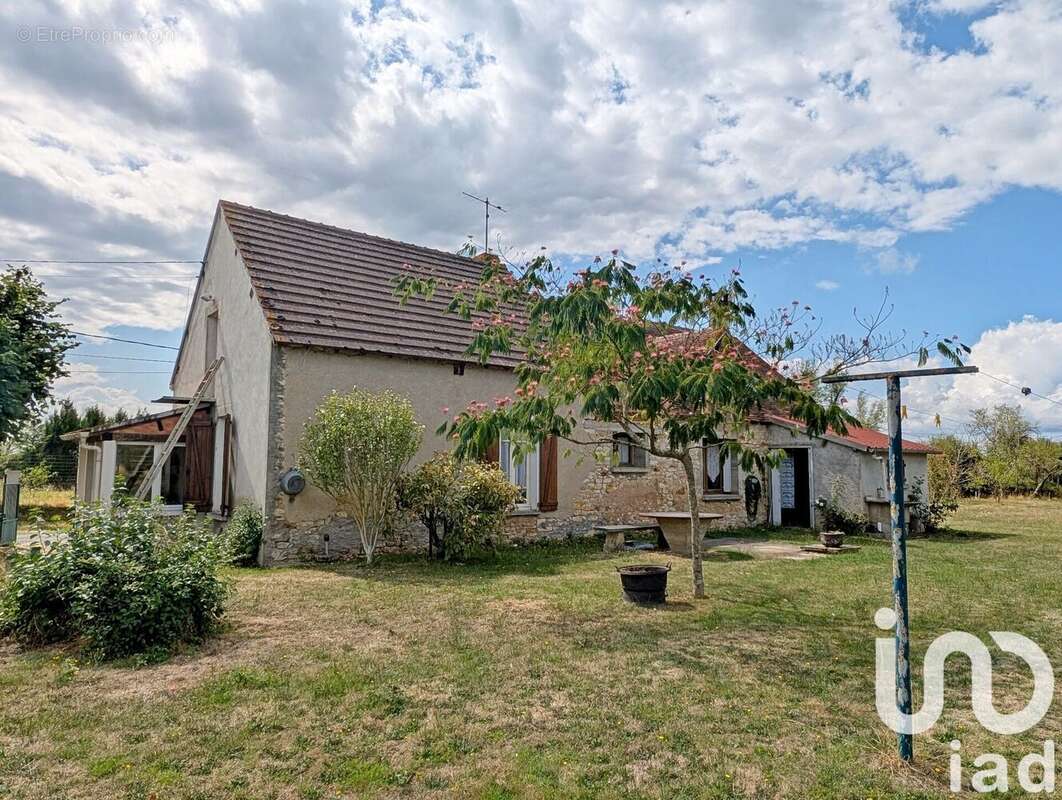 Photo 2 - Maison à MOSNAY