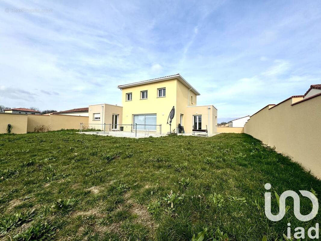 Photo 1 - Maison à MERVILLE