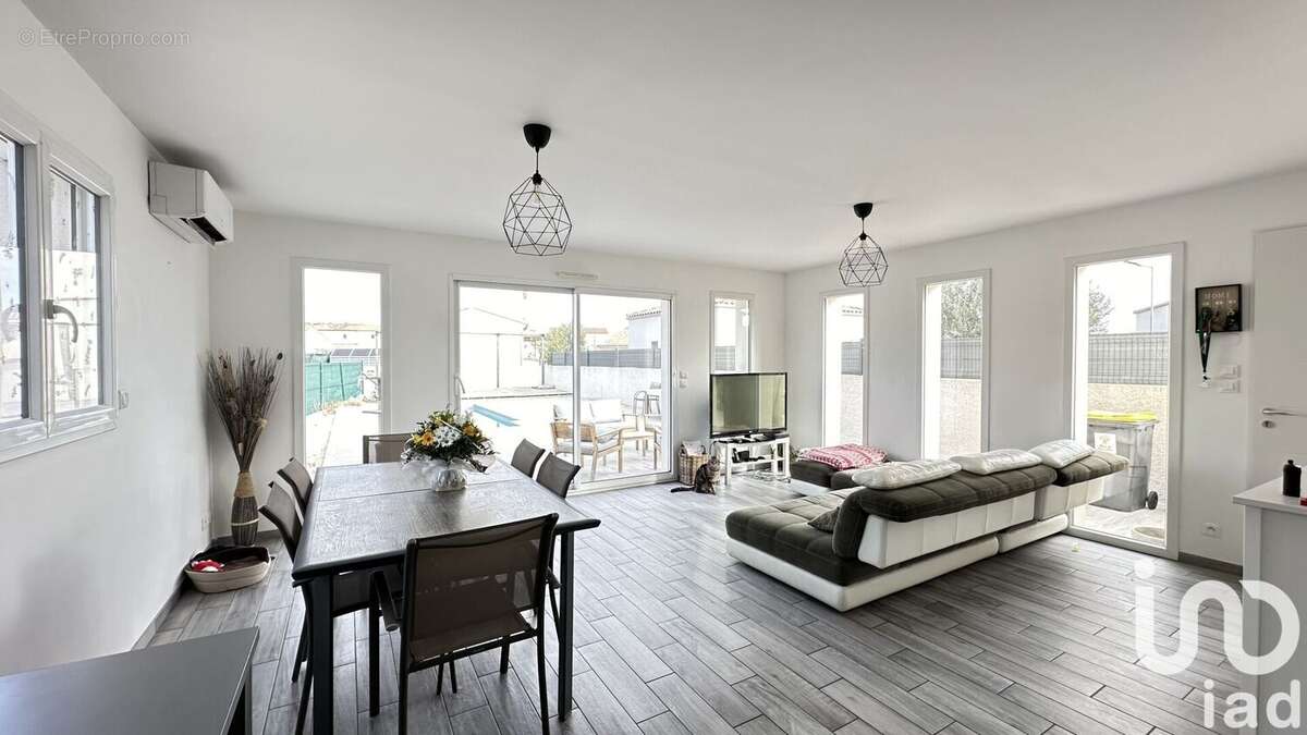 Photo 5 - Maison à CALVISSON