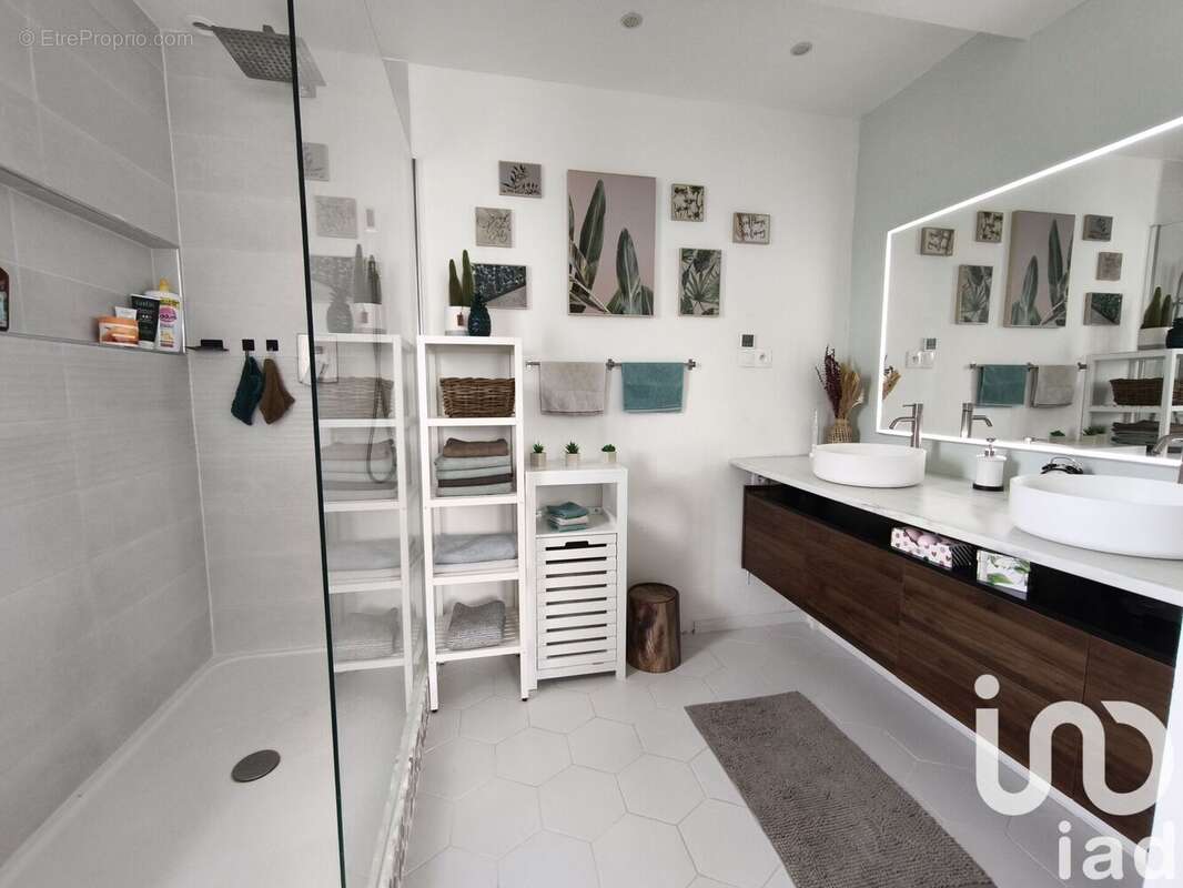 Photo 8 - Maison à ROUVRAY