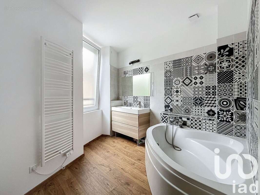 Photo 7 - Maison à HEYRIEUX