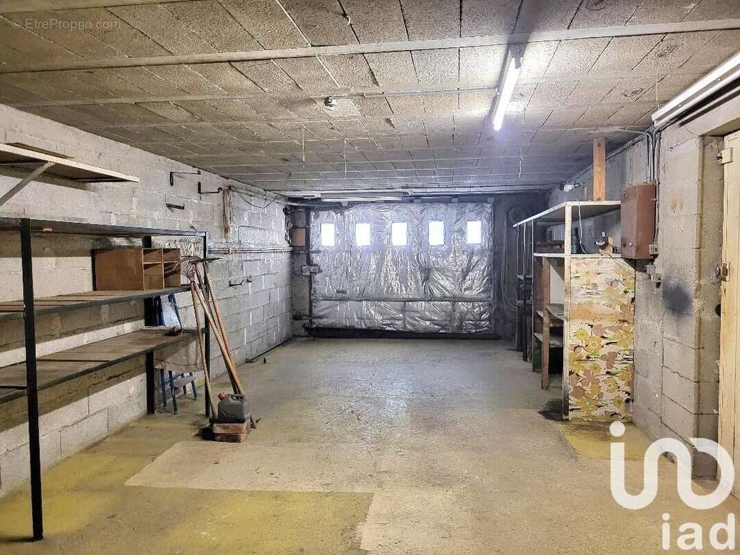 Photo 8 - Maison à MONTEREAU-FAULT-YONNE