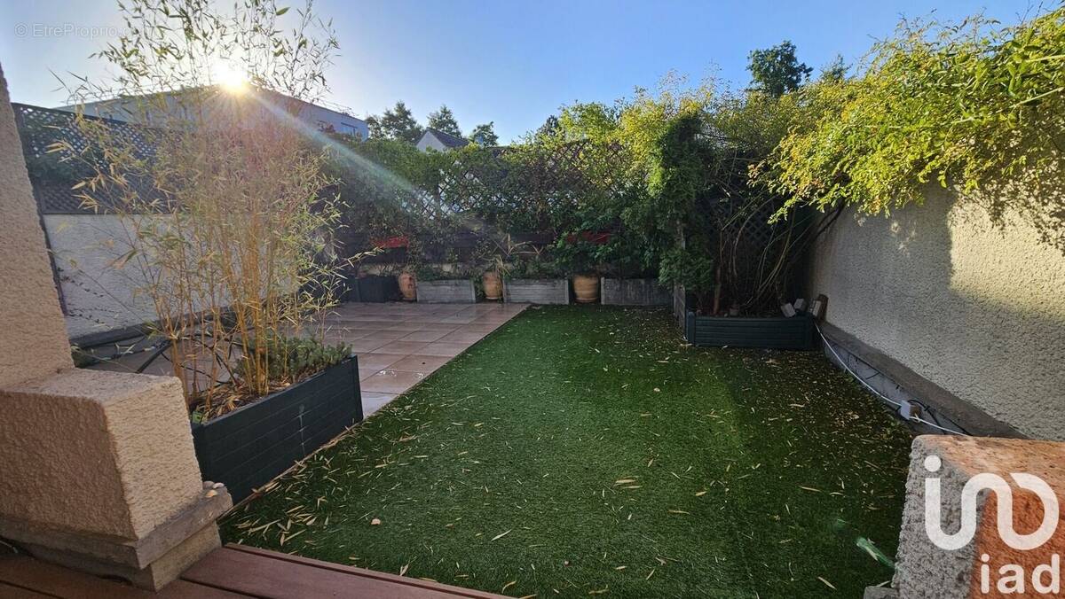 Photo 1 - Maison à CERGY