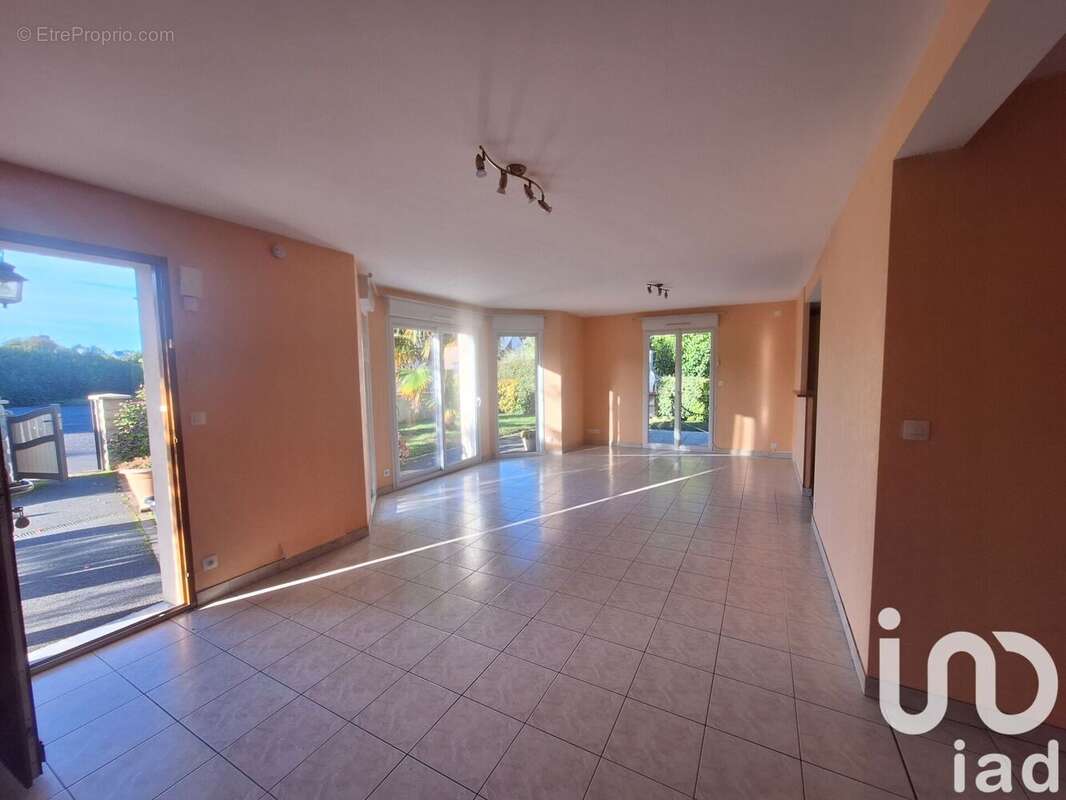 Photo 3 - Maison à QUEVERT