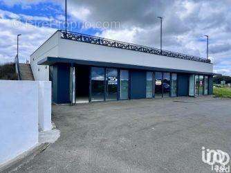 Photo 3 - Commerce à UZEL