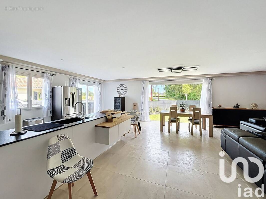 Photo 1 - Maison à SAINT-MARTIN-DE-HINX