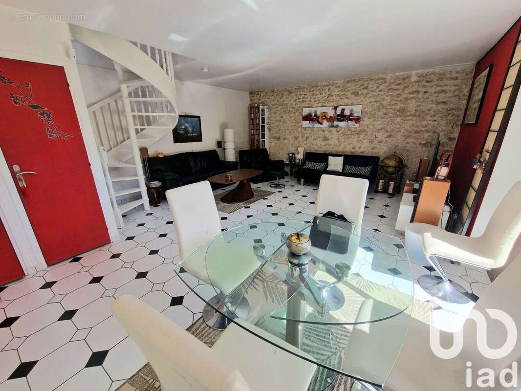 Photo 3 - Maison à GIRONVILLE-SUR-ESSONNE