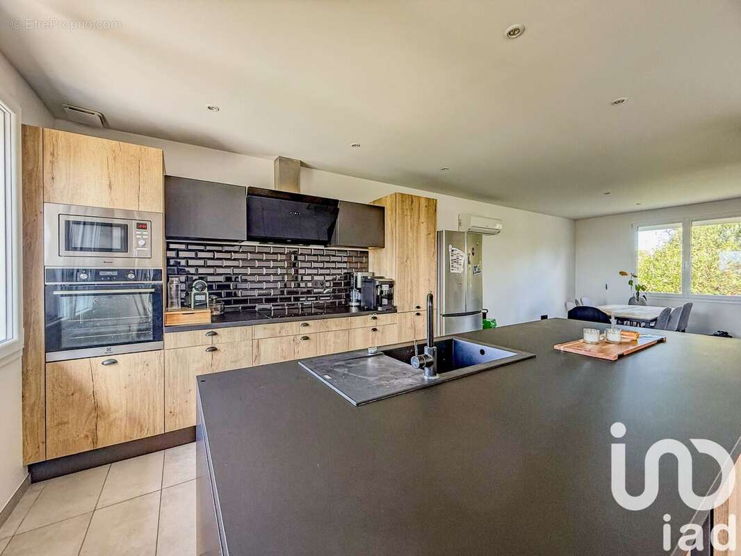 Photo 4 - Maison à COSNAC