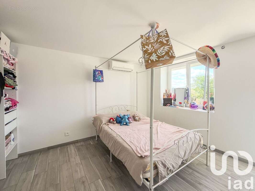 Photo 9 - Maison à COSNAC