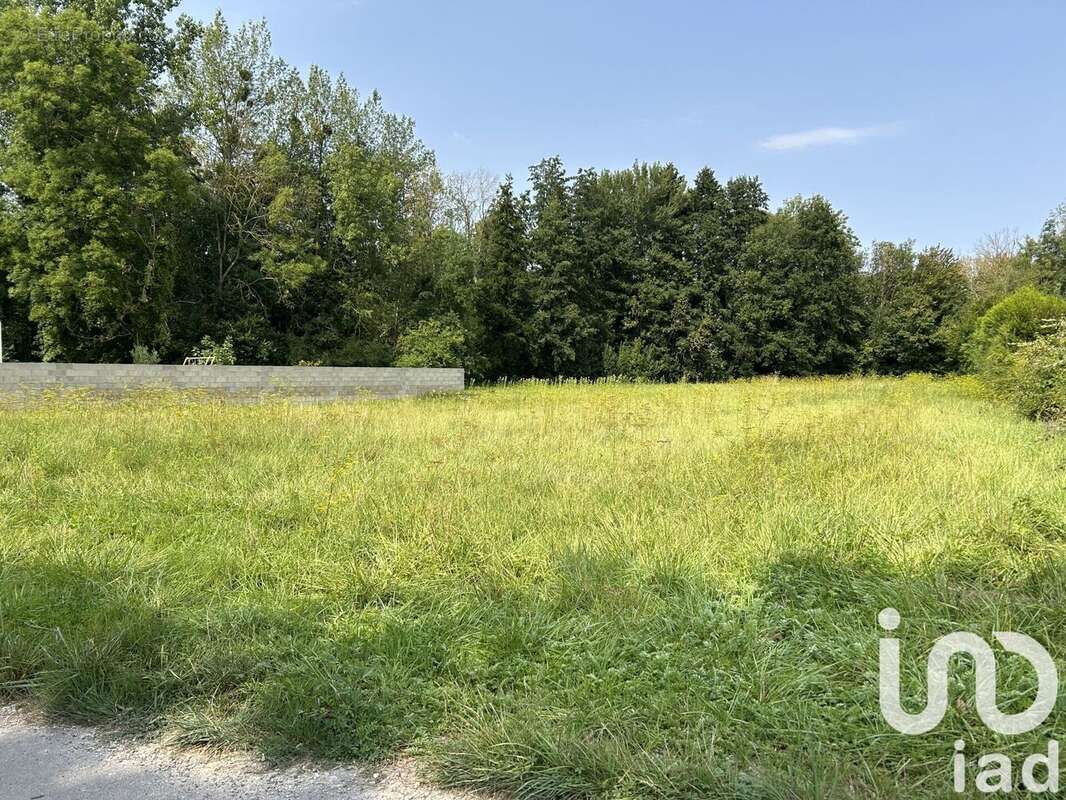 Photo 2 - Terrain à LOIVRE