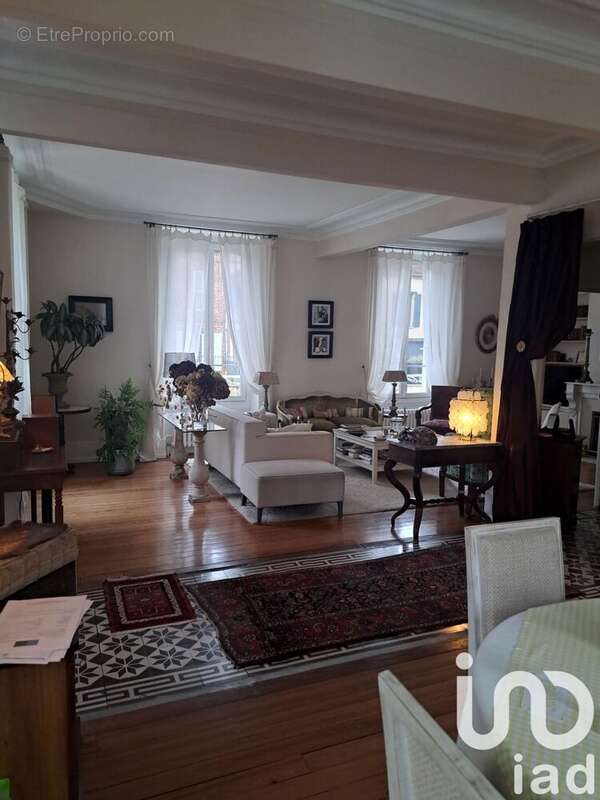 Photo 2 - Maison à VILLENEUVE-SUR-YONNE