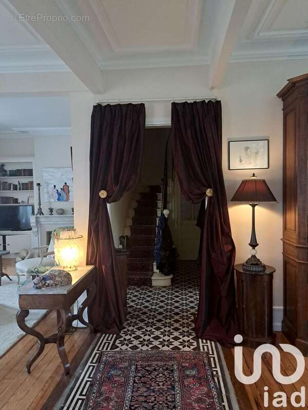 Photo 5 - Maison à VILLENEUVE-SUR-YONNE