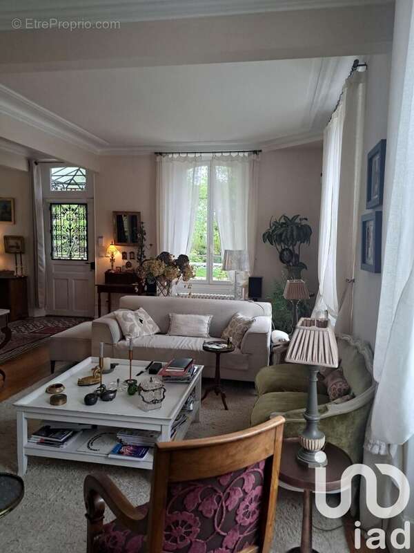 Photo 6 - Maison à VILLENEUVE-SUR-YONNE