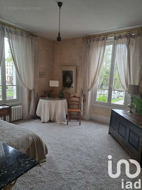 Photo 9 - Maison à VILLENEUVE-SUR-YONNE