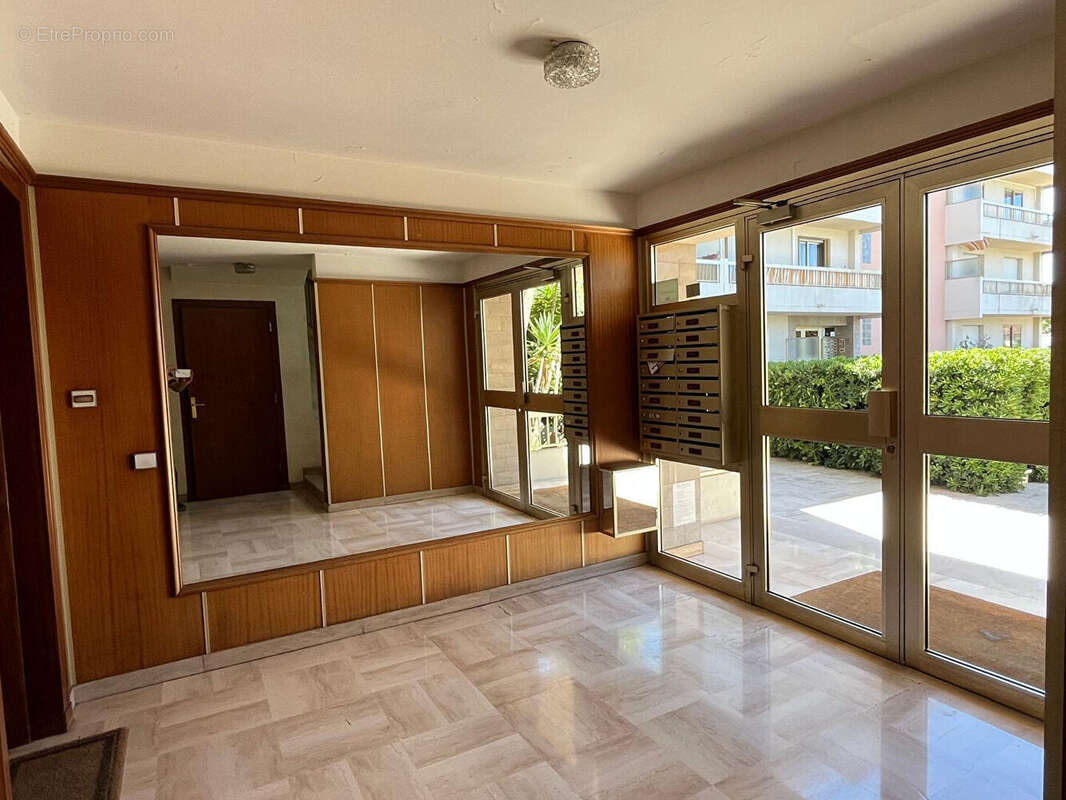 Appartement à CAGNES-SUR-MER