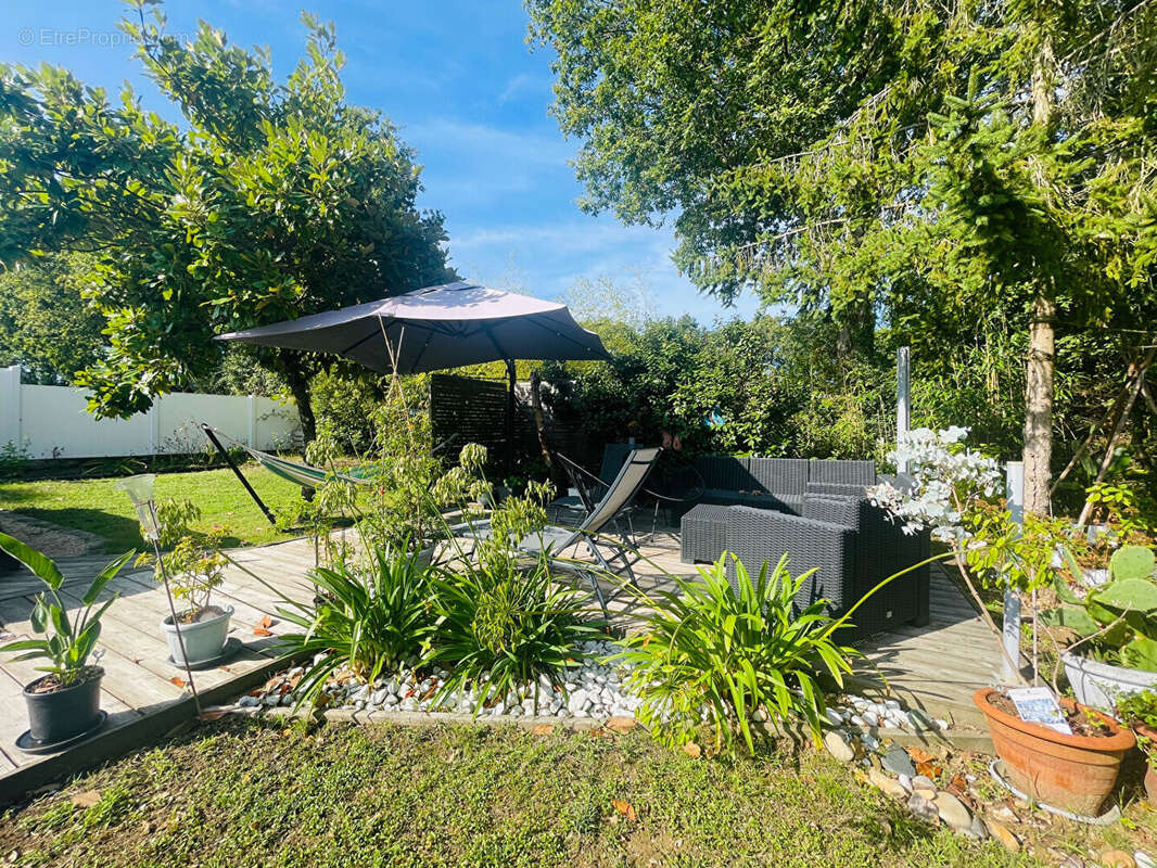 Maison à SAINT-MAIXENT-SUR-VIE