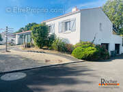 Maison à SAINT-MAIXENT-SUR-VIE