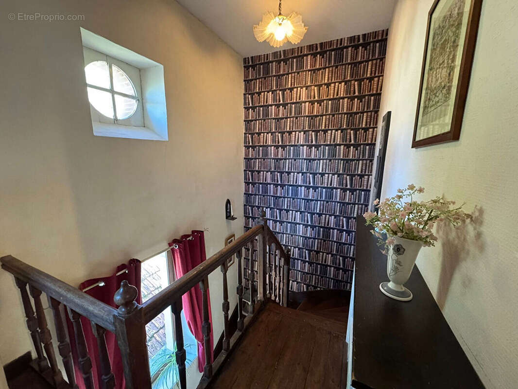 Maison à BUSSIERE-POITEVINE