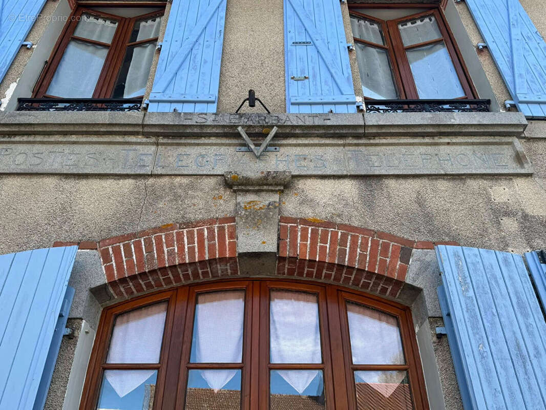 Maison à BUSSIERE-POITEVINE