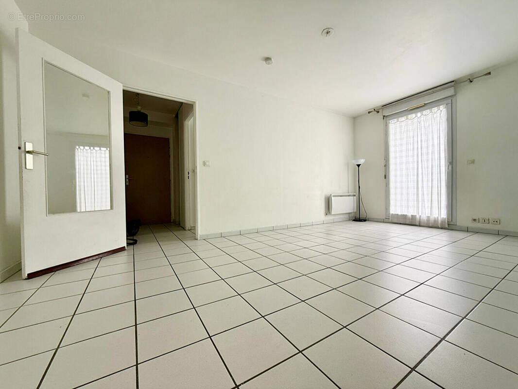 Appartement à LIVRY-GARGAN