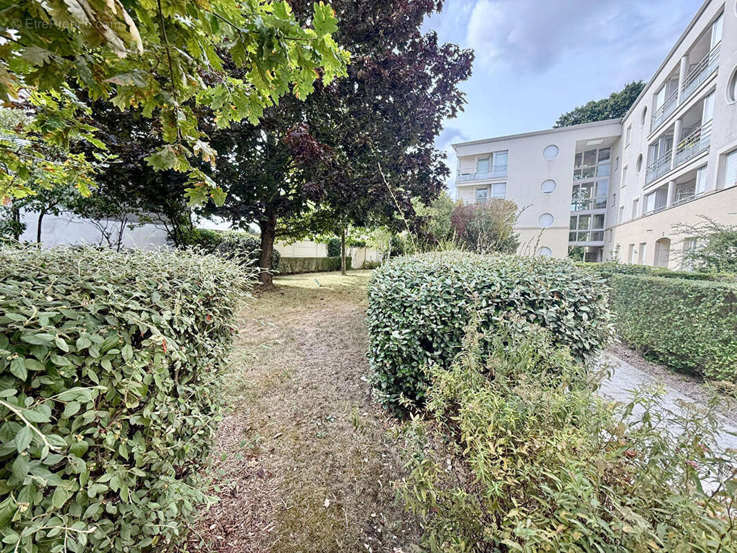 Appartement à LIVRY-GARGAN