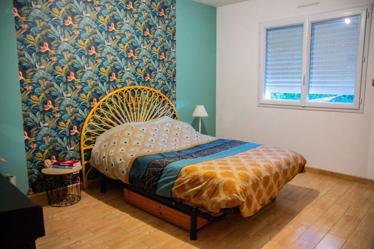 Maison à LA CHAPELLE-ROUSSELIN