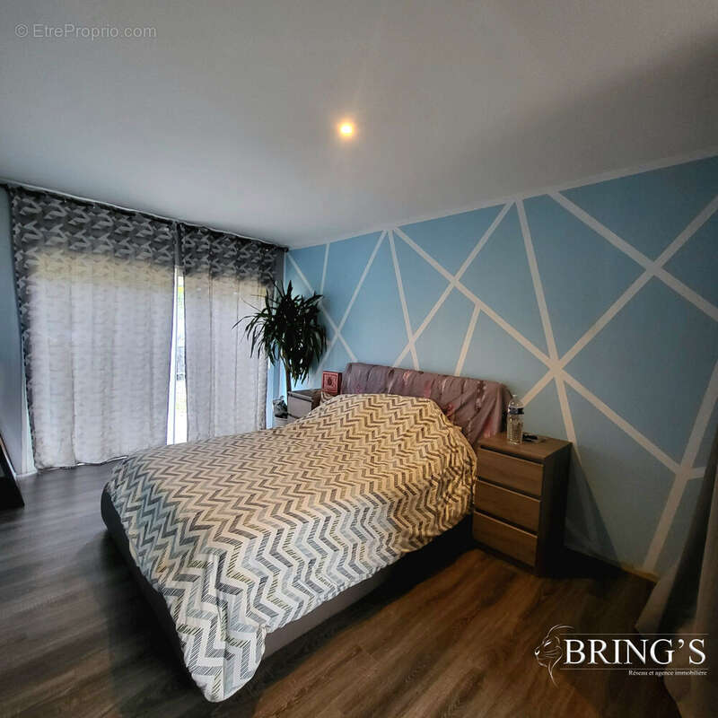 Maison à CONDE-SUR-ITON