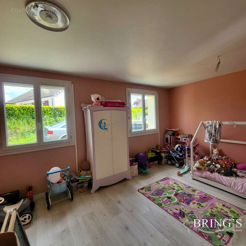 Maison à CONDE-SUR-ITON