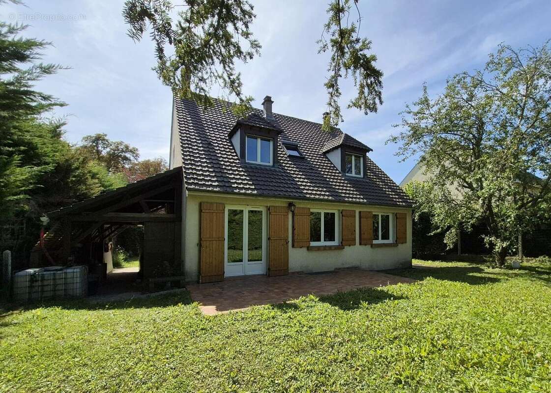 Maison à MAREIL-EN-FRANCE