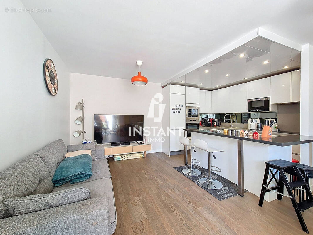 Appartement à MAISONS-ALFORT