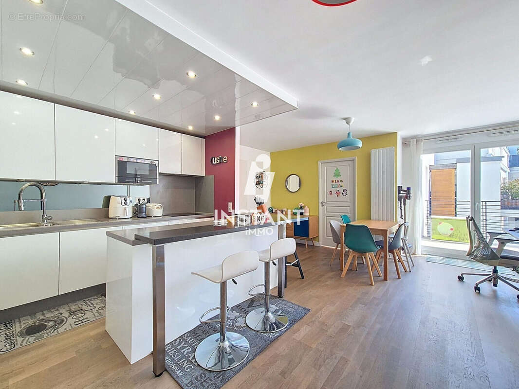 Appartement à MAISONS-ALFORT