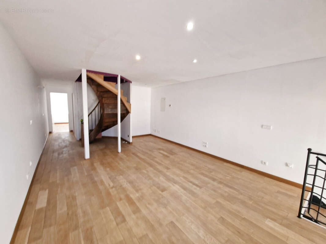 Maison à VILLEFRANCHE-DE-LAURAGAIS