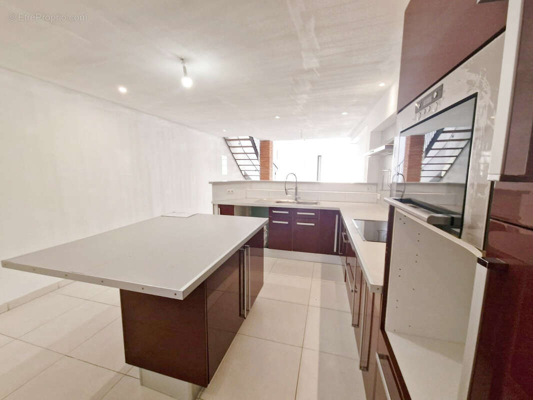 Maison à VILLEFRANCHE-DE-LAURAGAIS