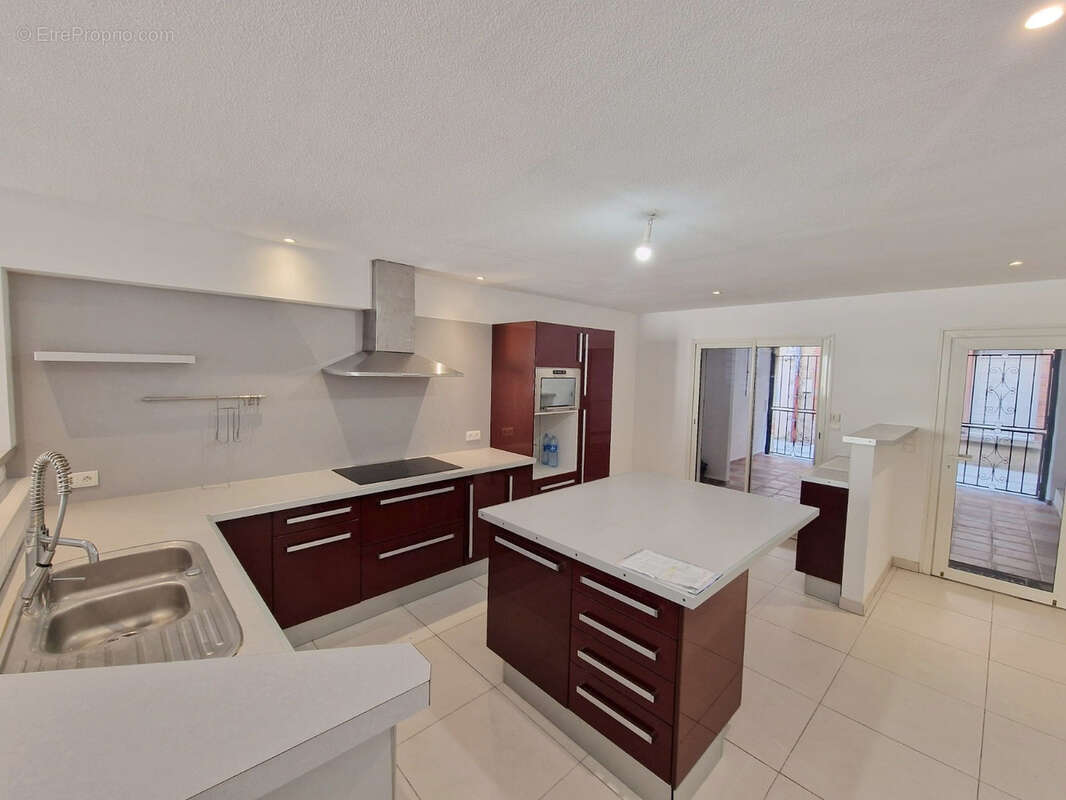 Maison à VILLEFRANCHE-DE-LAURAGAIS